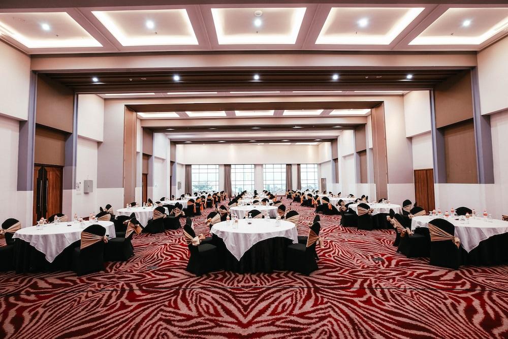 Fox Lite Hotel Metro Indah - Bandung Esterno foto