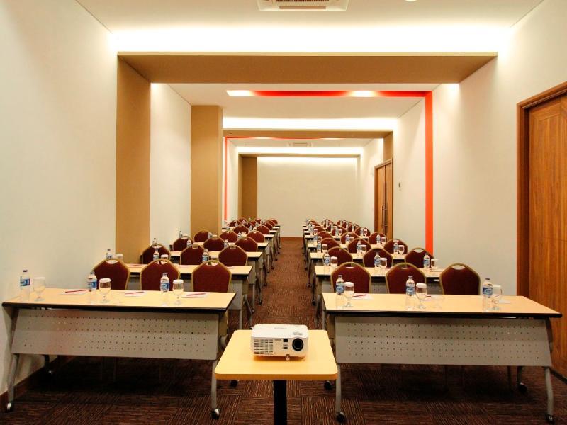 Fox Lite Hotel Metro Indah - Bandung Esterno foto